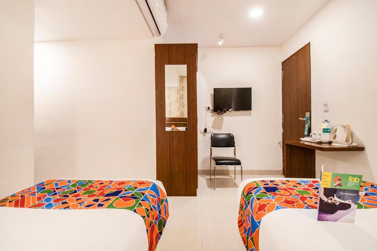 Fabhotel Grand Continent Jp Nagar Bangalore Eksteriør billede